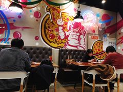 大堂-Tubestation站点比萨(新世界大望路店)