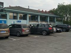 -淀山湖服务区餐厅