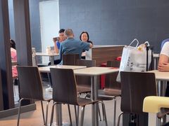 -麦当劳(深圳北站高铁店)