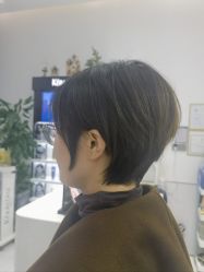 -侨治发型