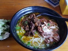 -花溪巷牛肉粉(泉城路店)