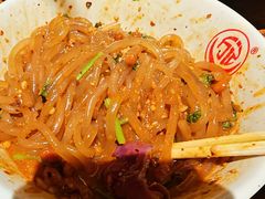 -万记麻辣烫国展总店