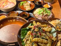 -阿山卓·野生菌火锅·纳西火塘烤肉