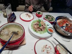 -老湘亲·品鉴湘菜(蔡塘爱琴海店)