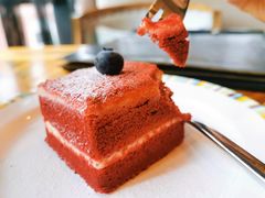 红丝绒慕斯蛋糕-良木缘咖啡西餐(文殊院店)