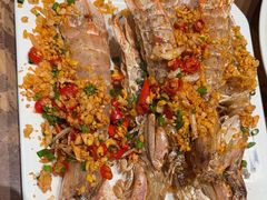 -岛中岛·海鲜大排档·万宁老字号(东澳店)