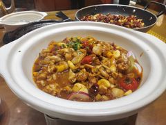-钵家大院·地道湖北菜(江夏·大花岭店)