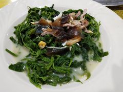 -红旗山庄(圭峰山店)