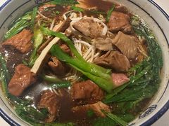 -镇南锅盖面馆(解放路店)