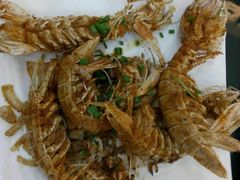 -覃记海鲜美食餐厅