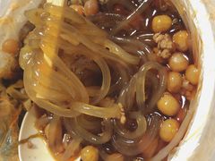 -荀记肉夹馍(三八家乐福店)