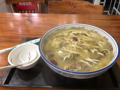 -明呈黄鱼面馆(斜土路店)