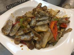 -马路牙子烧烤音乐酒馆(望京店)