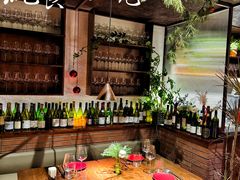 -肆海小川菜酒馆Wine Bistro (青年路店)