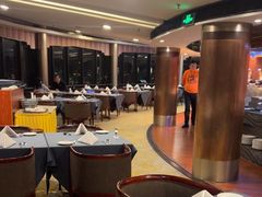 -汇泉王朝大饭店-旋转餐厅(南海路店)