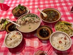 -老方桌烂蹄花川菜馆(九龙坡店)