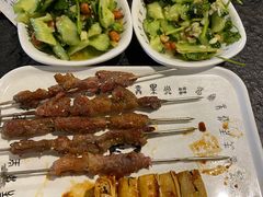 -狼遇见羊烧烤·现穿现烤(旧宫店)