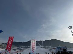 -丝绸之路山地度假区滑雪场
