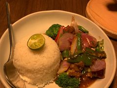 生炒牛肉饭-来龙里 精致 东南亚餐室(万象城店)