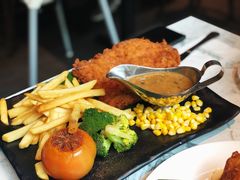 -关夫人餐厅(阳光广场店)