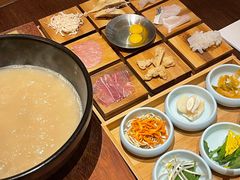 -银米·云南传统过桥米线(双廊黑金冠店)