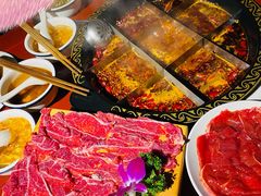 特色嫩牛肉-黄家码头老火锅(解放碑旗舰店)
