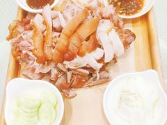 大妈蒜泥肘子-老妈厨房团圆饺子东北菜(北环路店)