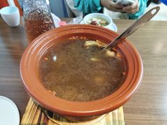 -有红鸡毛店·川菜(建设路店)