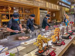 -雍和会海鲜姿造自助(湖东路店)