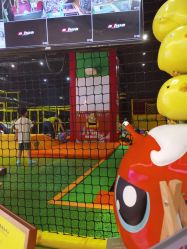 -蹦蹦跳跳(新奥购物中心店)