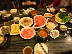 -云中捞高空旋转餐厅(商茂世纪广场店)