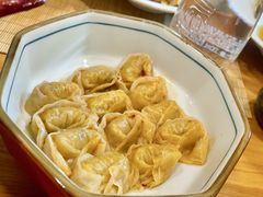 蟹八卦·燕皮蟹黄馄饨-九忠祥小笼馆(保利时光里店)