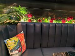 -LES ELITES 英集荟(南京西路店)