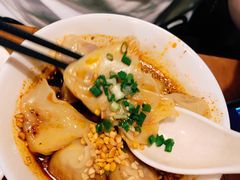 红油抄手-付小姐在成都(中山公园店)