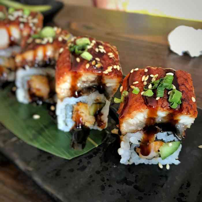 板千寿司-"讲真,我没吃过这么像糯米饭的饭团,还是稀.