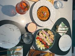 -ins森林童话餐厅coffee&bistro