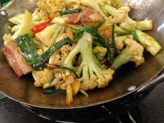 -河畔春天时尚餐厅