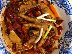 岳阳姜辣鸡爪-味上湘菜馆(岳麓山店)