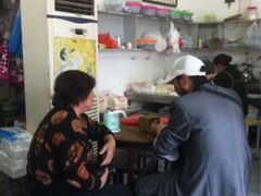 大堂-陈小五小吃部