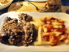 -BIGHOUSE·大房子电影主题融合餐厅(盐河巷店)