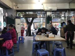 大堂-古街捞化牛杂(井大店)