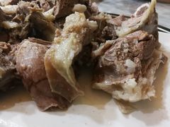 -清真·胖妈妈手抓餐厅(定西路长城宾馆店)