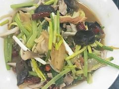 -丁里羊肉小镇(天鹅湖总店)