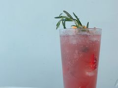 玫瑰莓果苏打-Jungle Nat 高空餐厅