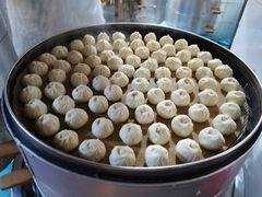 肉包-红帽叔叔包子