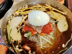 荞麦冷面-权金城(龙旗店)