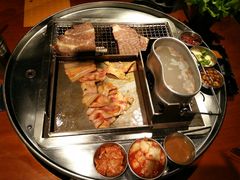 -伍丁·烤牛肋(和平东桥店)