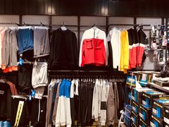 -斯凯奇(八达岭奥特莱斯店)