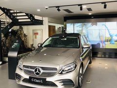 -上海德星奔驰(江杨南路店)