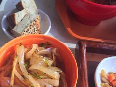 -乡党臊子面(丰庆公园店)